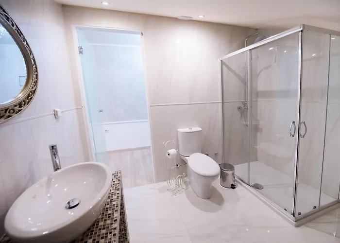 Pirofani Lejlighed *